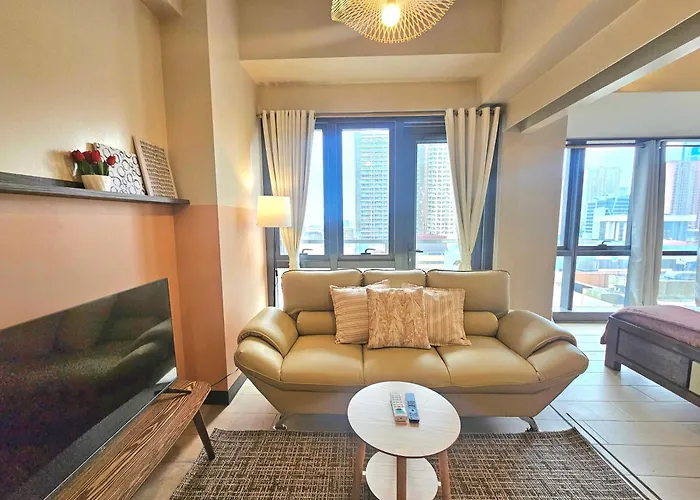 Terracota Glow 1br Near Greenbelt Mall Apartahotel Manila