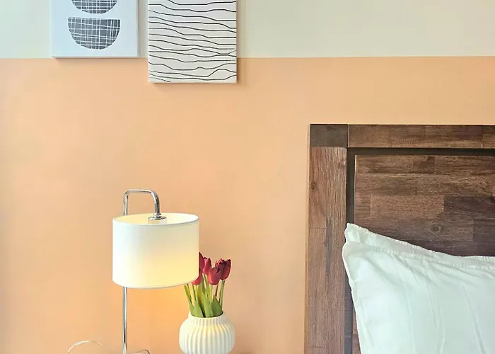 Apartahotel Terracota Glow 1br Near Greenbelt Mall