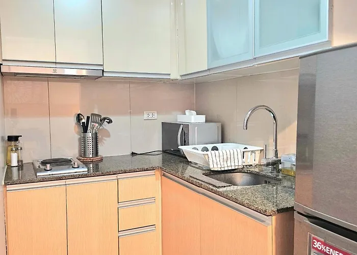 Apartahotel Terracota Glow 1br Near Greenbelt Mall 4*