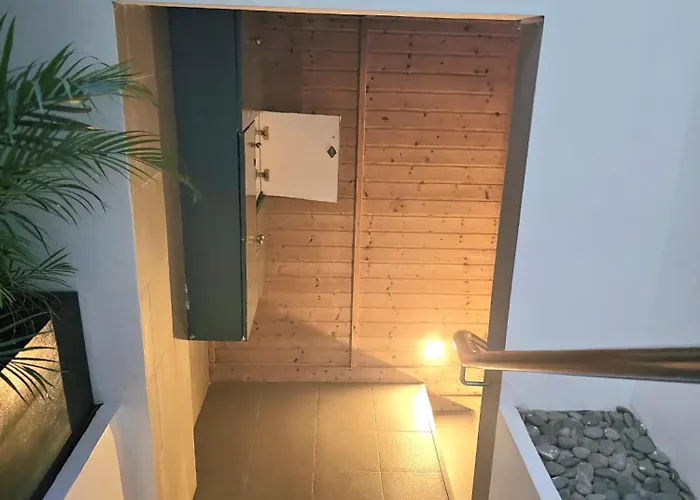 Terracota Glow 1br Near Greenbelt Mall